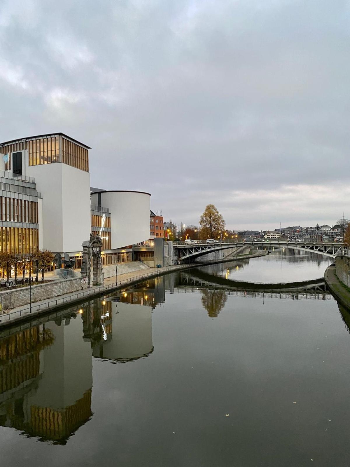 Lumineux, Idéalement Situé - Enfants Bienvenus Namur
